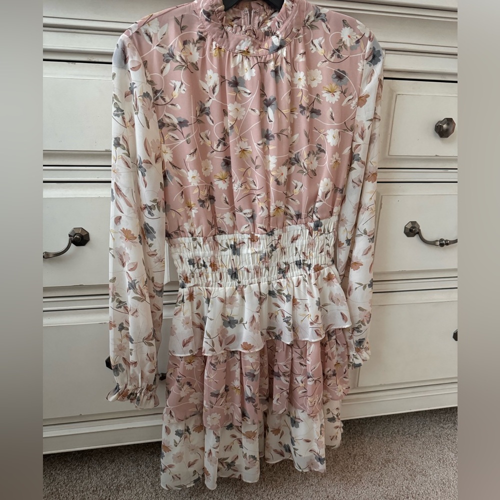 STORIA FLORAL DRESS 🌸🌸🌸 - Picture 2 of 3
